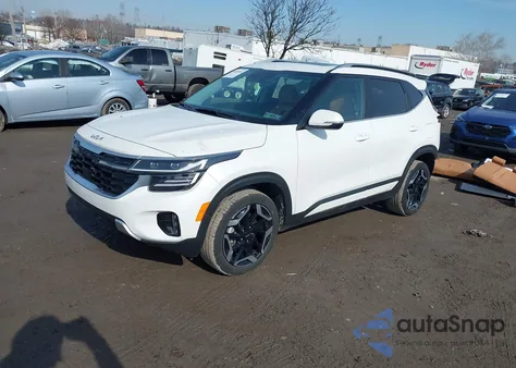 2024 Kia Seltos Sx Turbo z USA, uszkodzony, nr VIN KNDETCA77R7616387